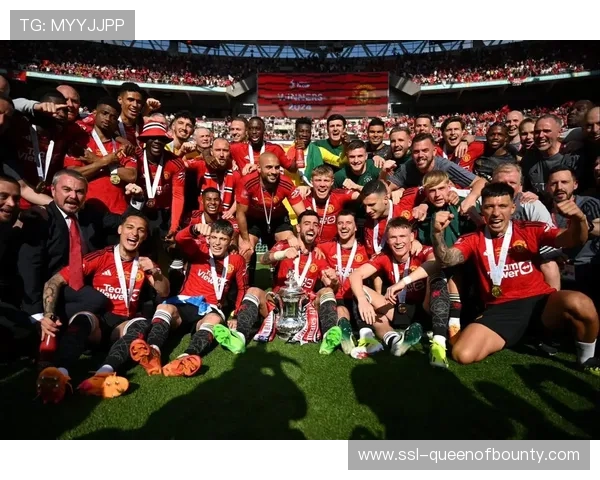 曼城高位逼抢战术克利物浦，控球率62%射正数占优