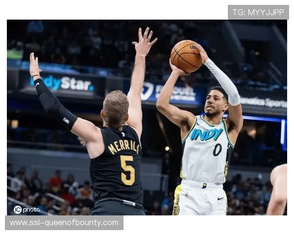 步行者提速战术消耗骑士体能，西亚卡姆成进攻轴心